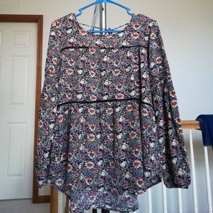 Black Floral Balloon Sleeve Flowy Tunic Top